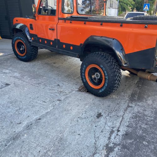 Mud Tyres CF3000 fitted in a Land Rover Defender.