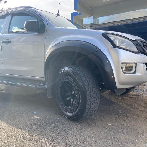 New tyres mounted and balanced in Isuzu 4x4.