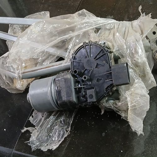 Wiper motor for Japanese Cars.